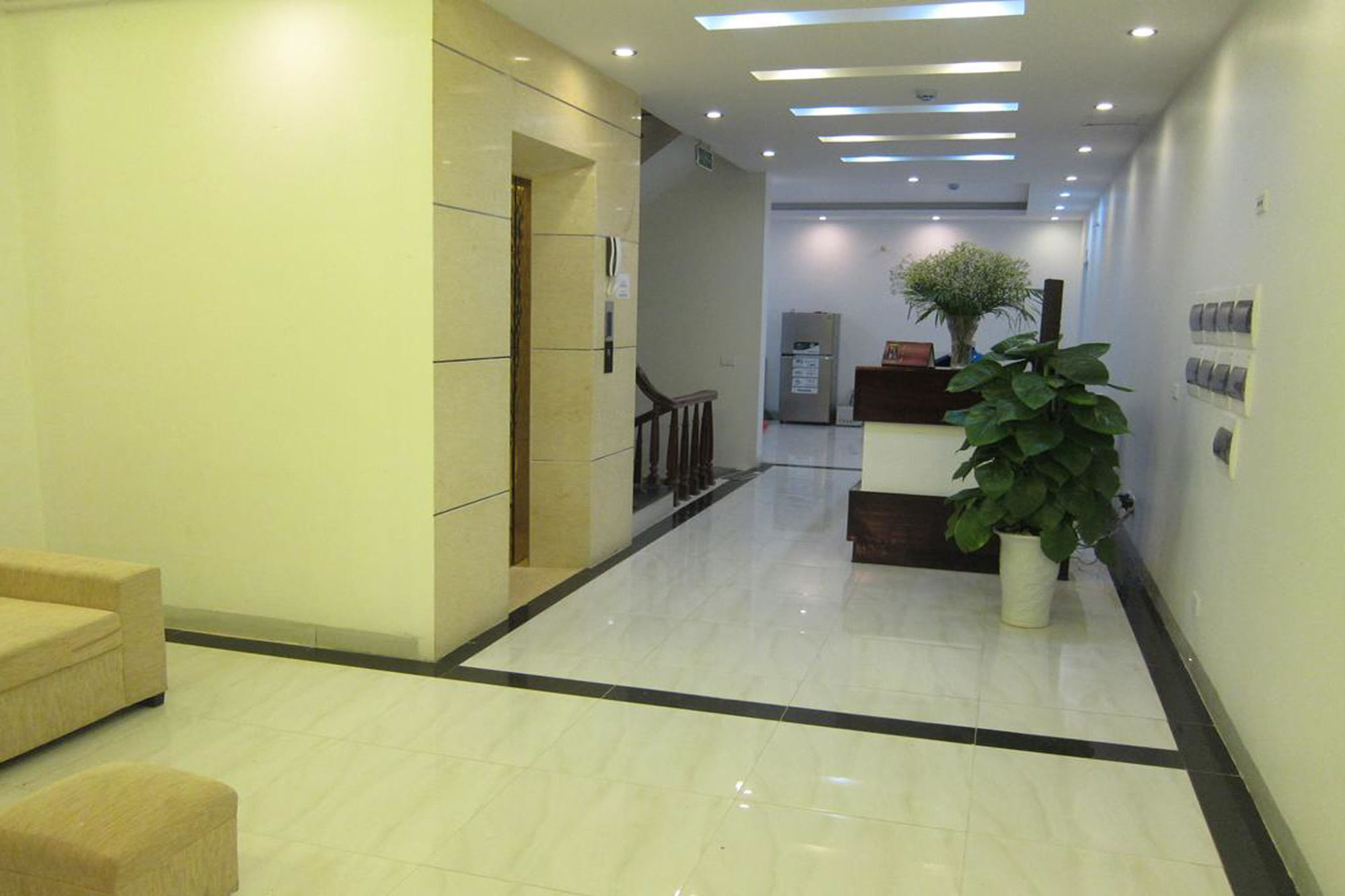 Dragon Airport Hotel Noi Bai Esterno foto