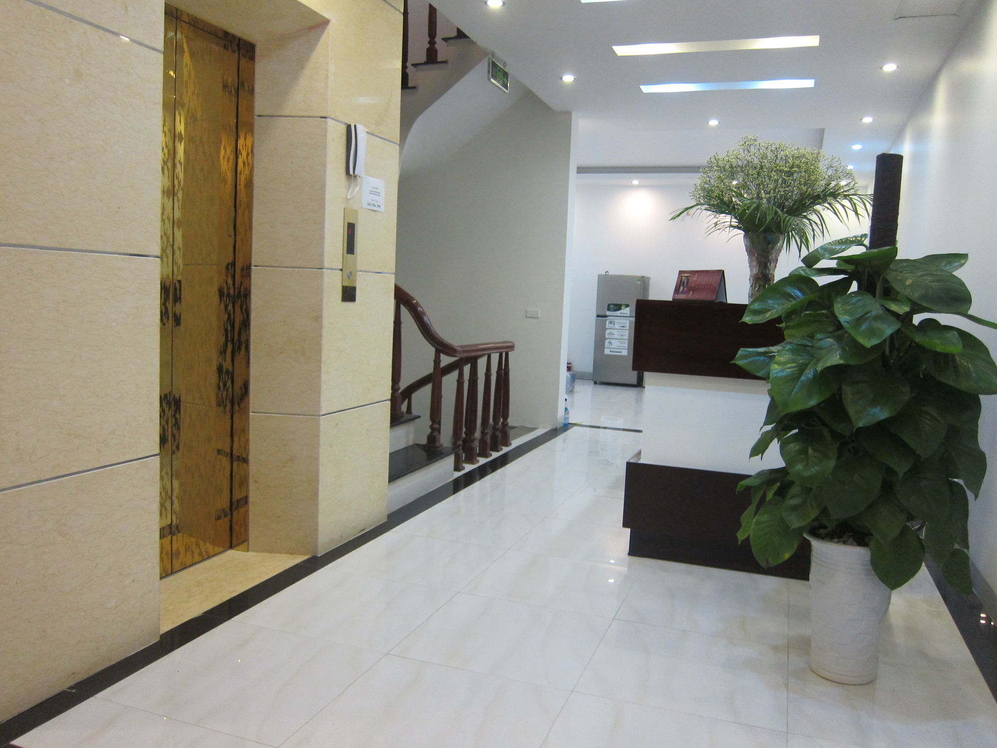 Dragon Airport Hotel Noi Bai Esterno foto